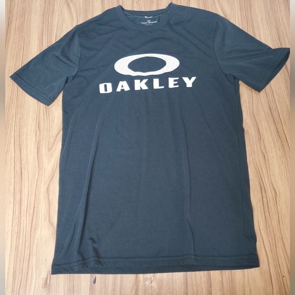 OAKLEY T-Shirt Classic Logo Black Size Small - Picture 1 of 6